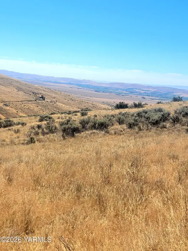 NKA Kelly Ln, Yakima, WA 98901