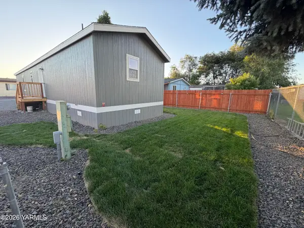105 W Washington, Yakima, WA 98903