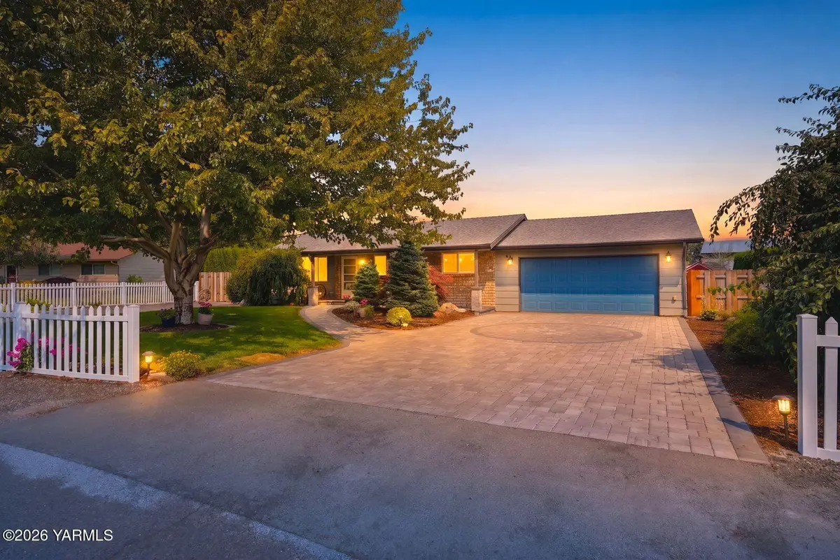 7503 Skyview Ct, Yakima, WA 98903 - #1