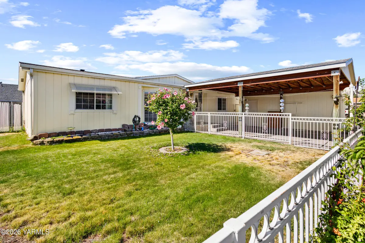 1004 N 34th Ave #20, Yakima, WA 98902 - #1