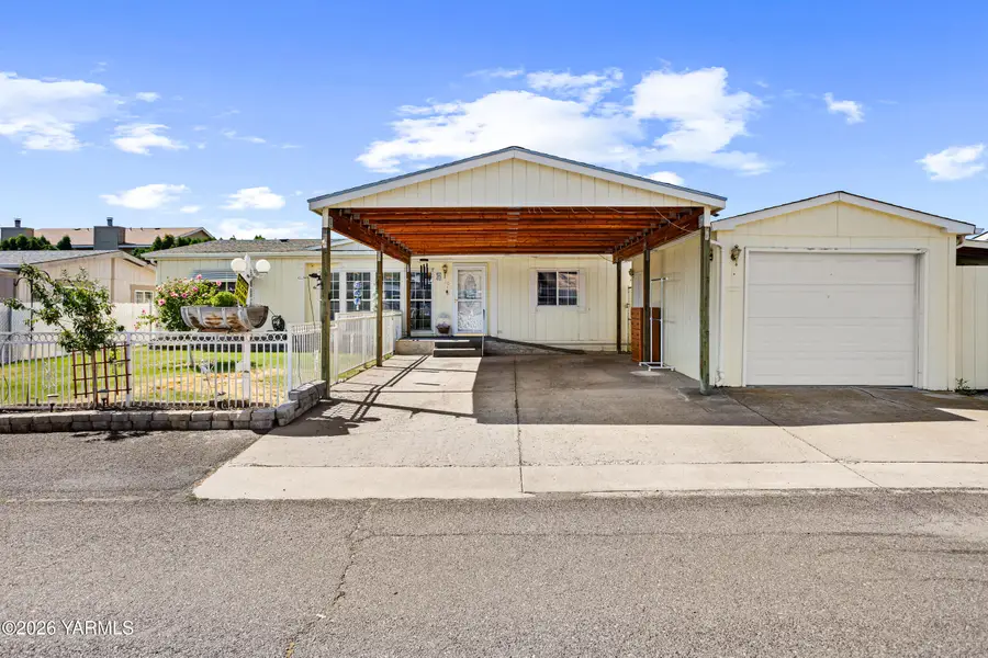 1004 N 34th Ave #20, Yakima, WA 98902 - #2