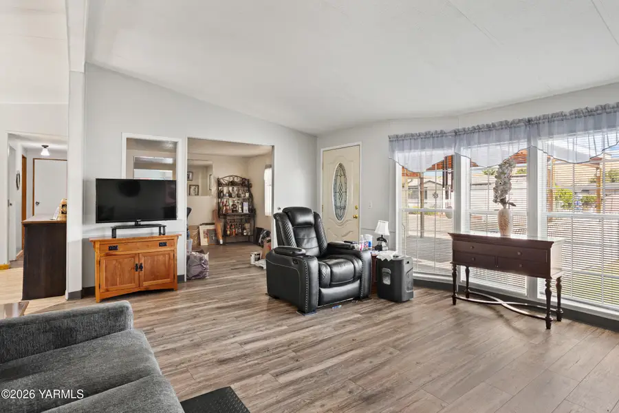 1004 N 34th Ave #20, Yakima, WA 98902 - #3