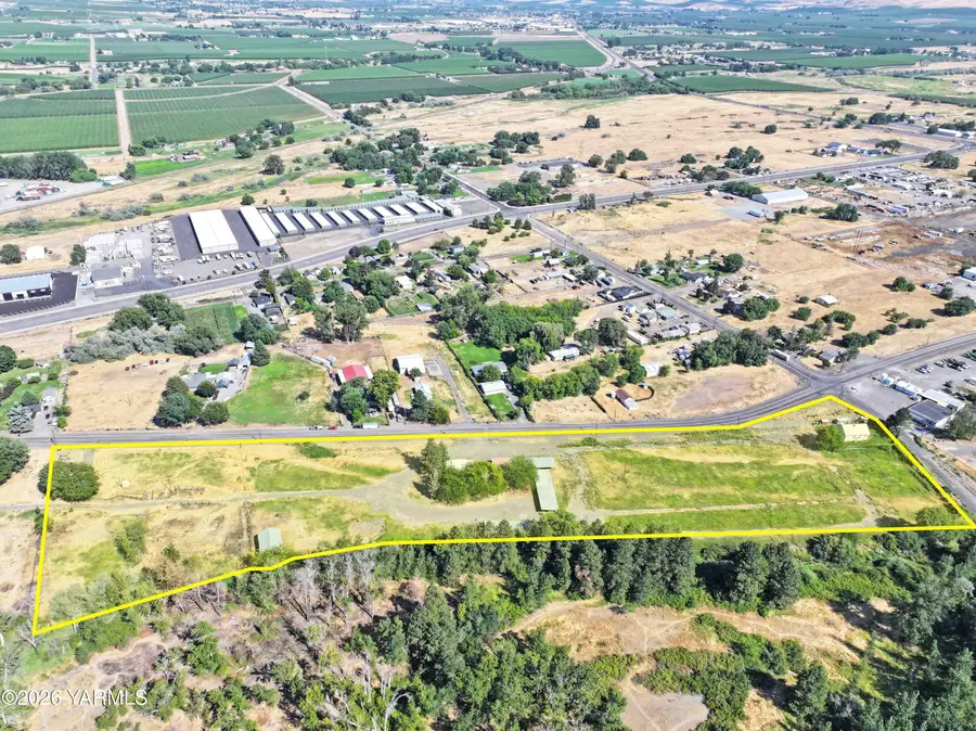 1212 S Keys Rd, Yakima, WA 98901 - #3