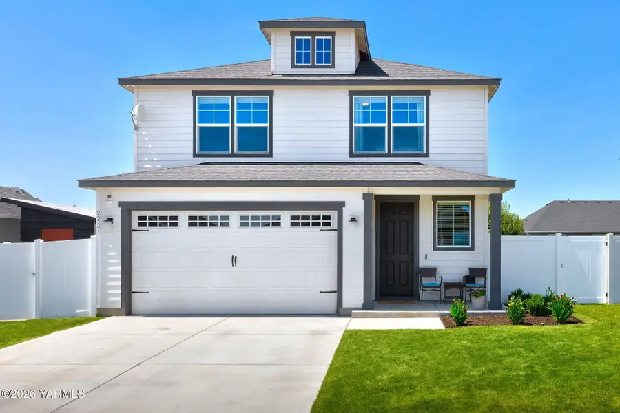 2237 Porter Lp, Yakima, WA 98901 - #2