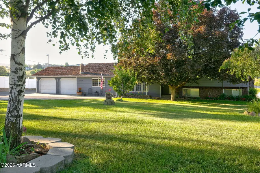 10903 Tieton Dr, Yakima, WA 98908 - #2