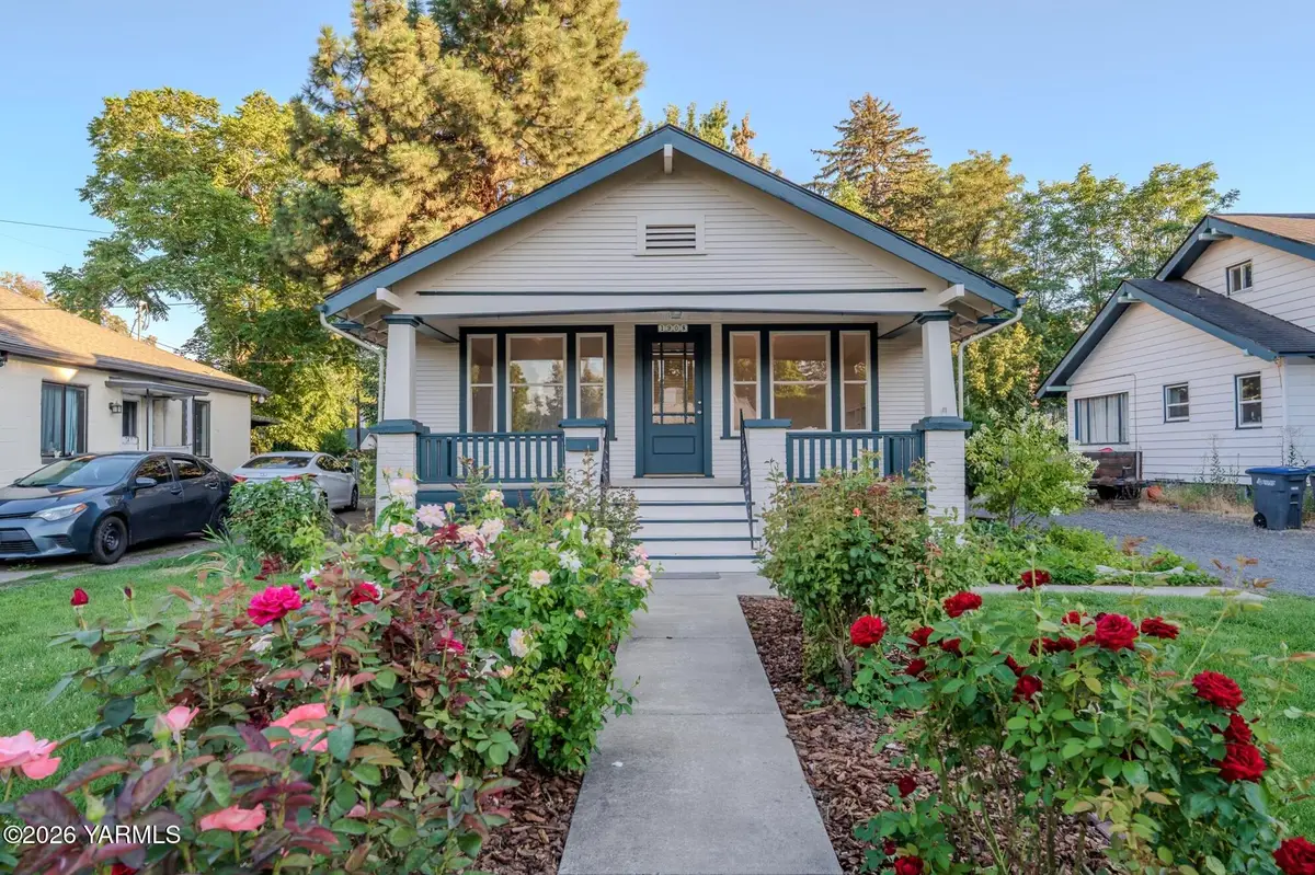 1908 Browne Ave, Yakima, WA 98902 - #1