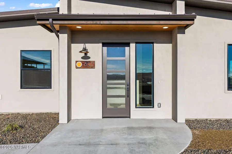 611 Vista Del Sol, Selah, WA 98942 - #3