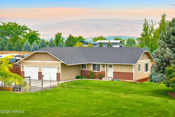 14809 Douglas Rd, Yakima, WA 98908