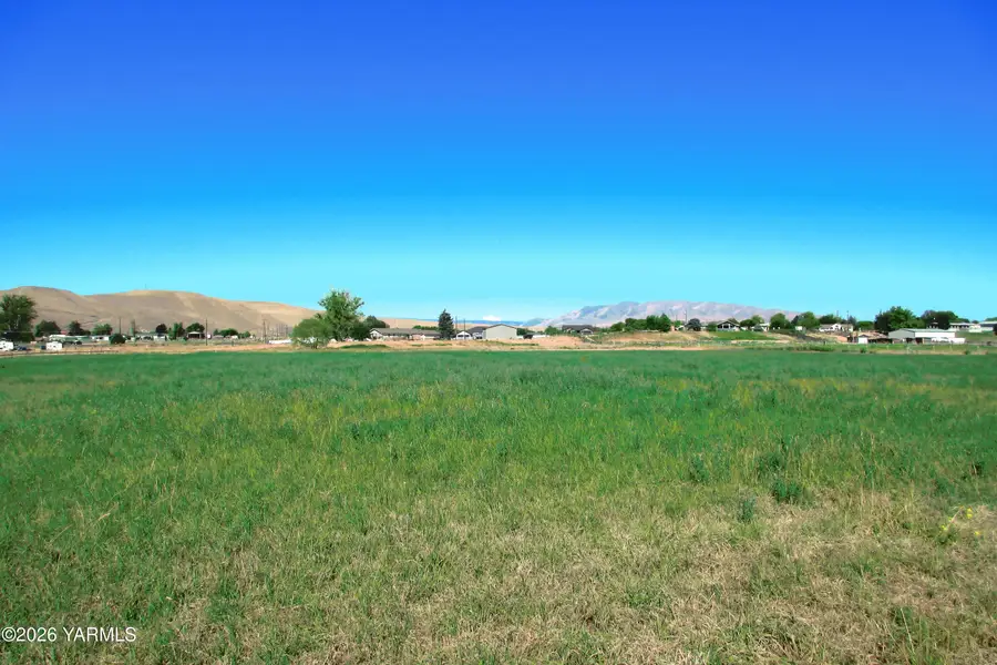 NNA N Wenas Rd, Selah, WA 98942 - #3