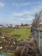 273 Kershaw Dr, Yakima, WA 98908 - #3