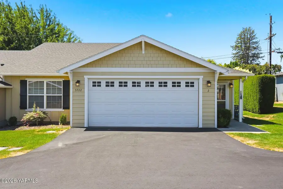 5722 W Walnut St #2, Yakima, WA 98908 - #3