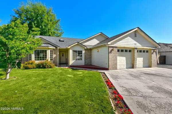 7503 Olmstead Ct, Yakima, WA 98908