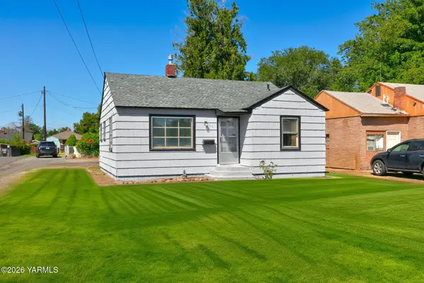 1010 S 8th Ave, Yakima, WA 98902