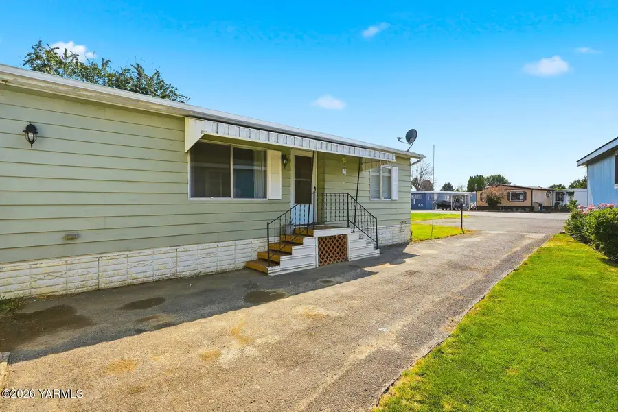 2205 Butterfield Rd #251, Yakima, WA 98901 - #3