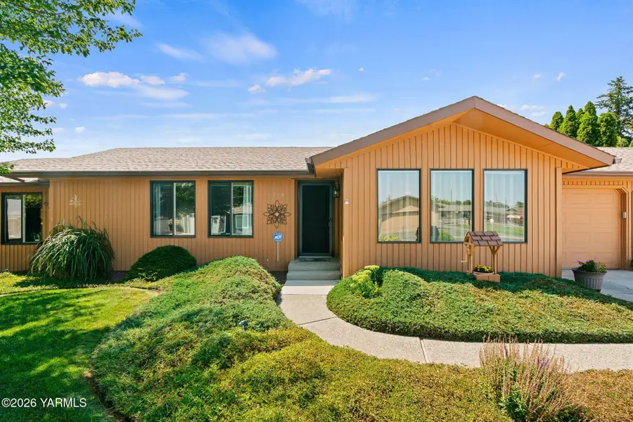 1210 S 39th Ave, Yakima, WA 98902 - #2