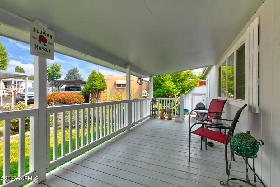 8301 Tieton Dr #110, Yakima, WA 98908 - #3