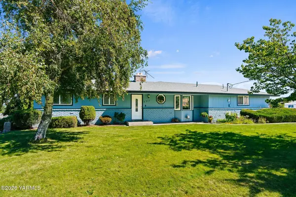 2311 Mccullough Rd, Yakima, WA 98903