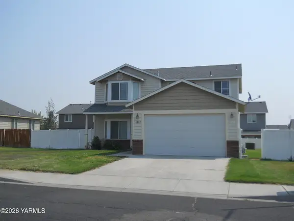 1608 Bountiful Ave, Sunnyside, WA 98944