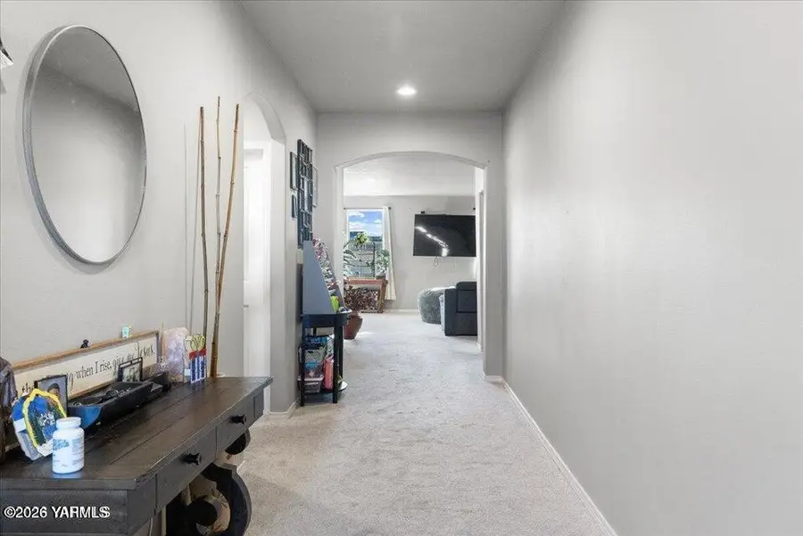 6112 Judd Ave, Yakima, WA 98903 - #3