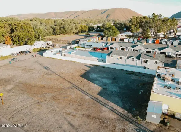 0 E Ahtanum Rd, Union Gap, WA 98903