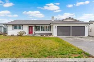 703 Leann Pl, Yakima, WA 98908 - Image #2