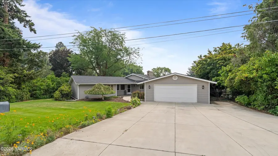 4706 Snowmountain Rd, Yakima, WA 98908 - #3