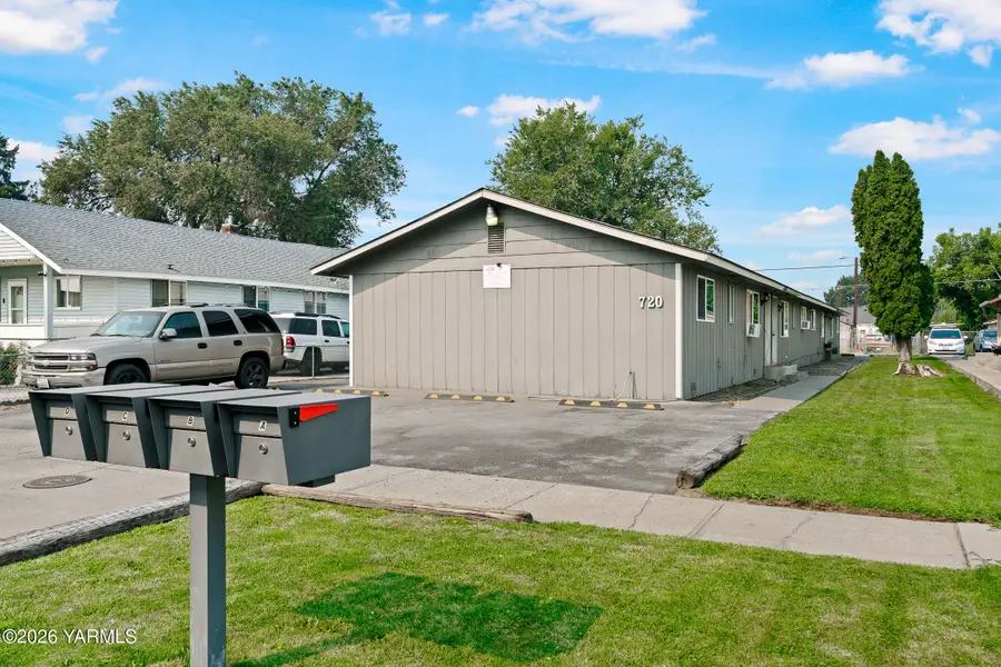 720 N 3rd Ave #A, B, C, D, Yakima, WA 98902 - #3