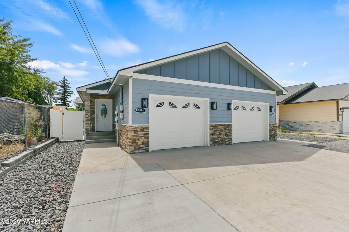 1900 W Mead Ave #1 & 2, Yakima, WA 98902 - #1