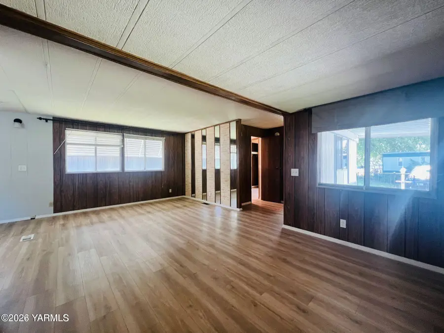 Unit #61 2205 Butterfield Rd #61 Rd #61, Yakima, WA 98901 - #3