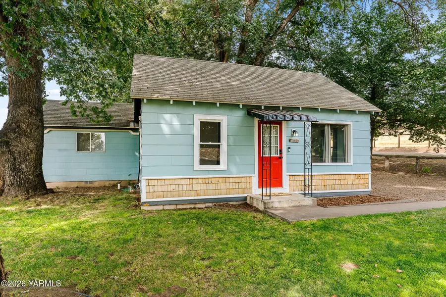 11405 Hackett Rd, Yakima, WA 98903 - #2