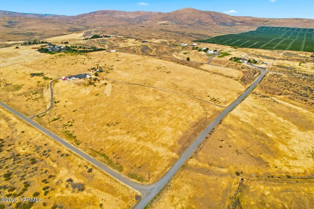 NKA Wakatak, Yakima, WA 98908 - #1