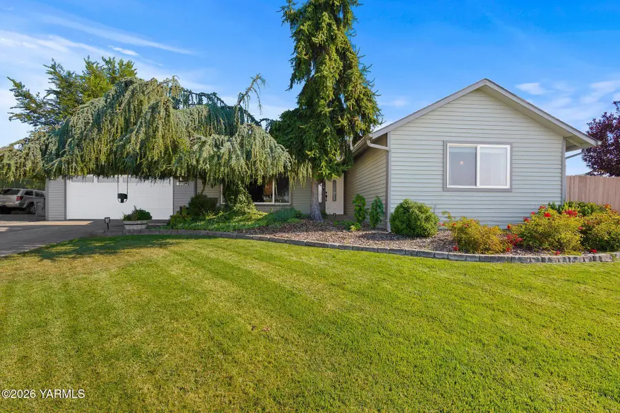 5501 Mount Clemens, Yakima, WA 98901 - #3