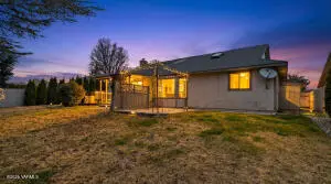 5406 Meadow Ln, Yakima, WA 98908 - #3