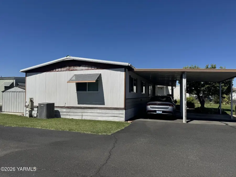 55 W Washington, Yakima, WA 98903 - #3