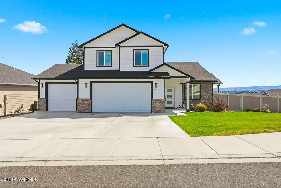 9106 Hawthorne, Yakima, WA 98908 - #3