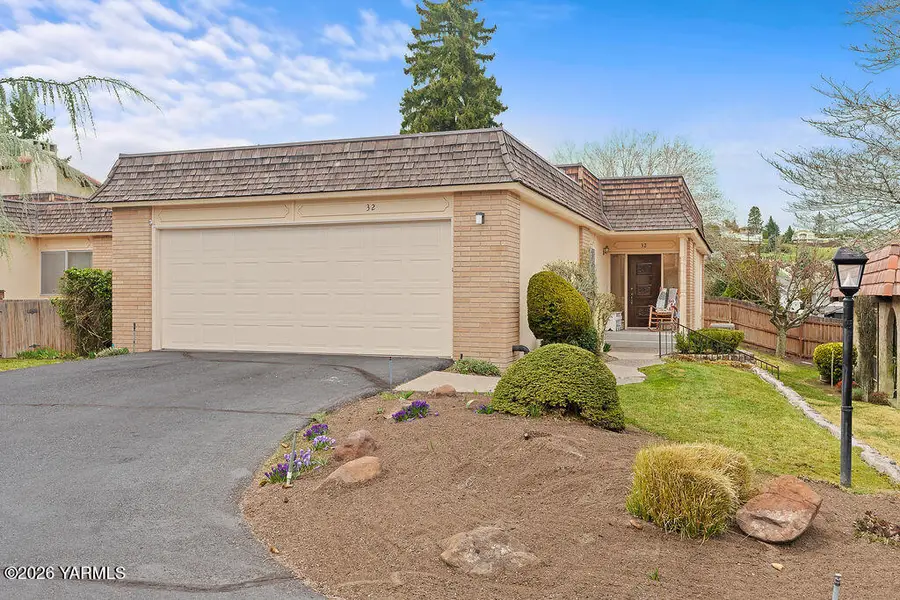 32 Crest, Yakima, WA 98908 - #3