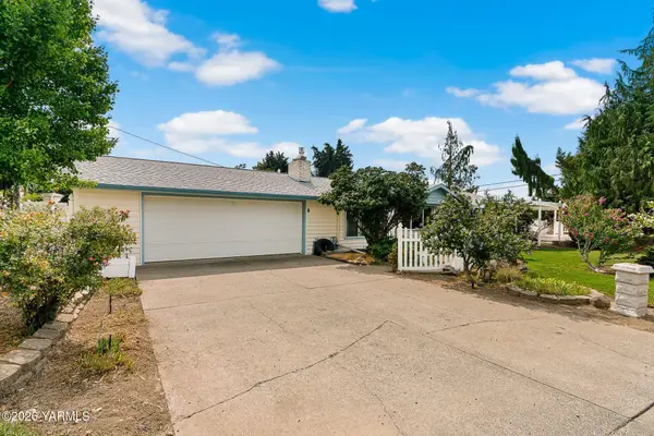 3708 Parkway, Yakima, WA 98902