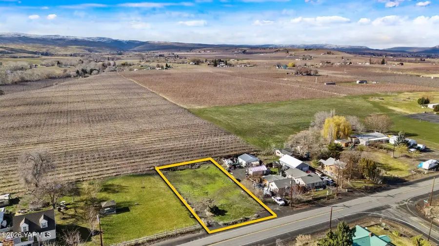15660 Summitview, Yakima, WA 98908 - #3