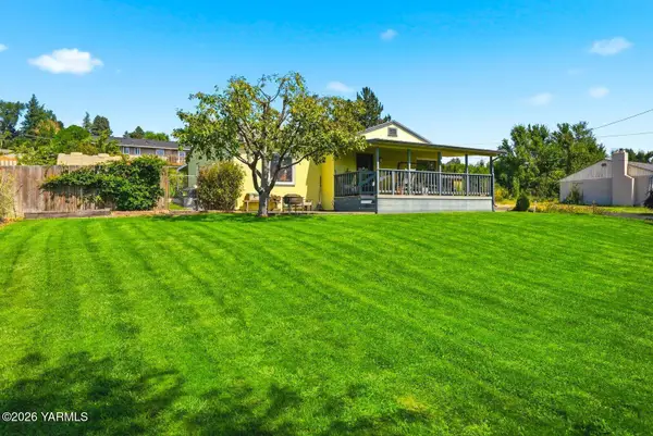 8705 Summitview, Yakima, WA 98908