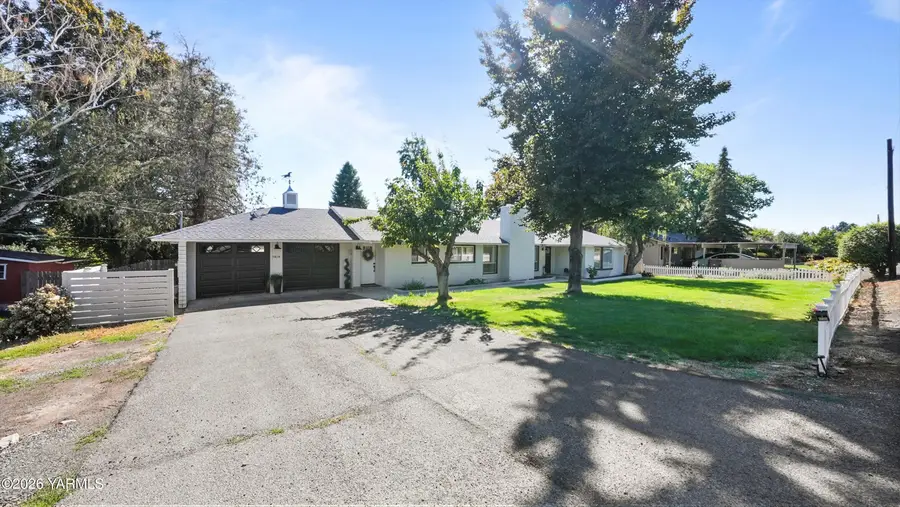 5414 Englewood, Yakima, WA 98908 - #2