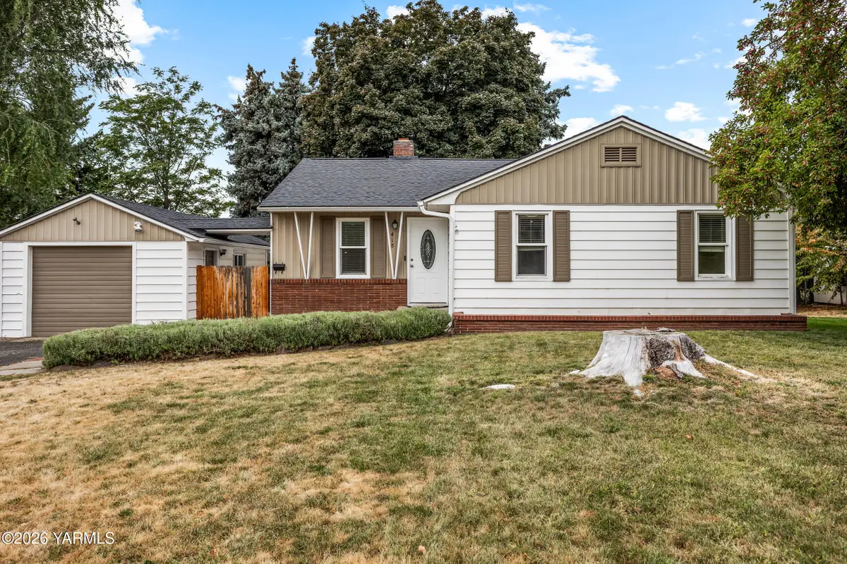 418 S 35th, Yakima, WA 98908 - #1