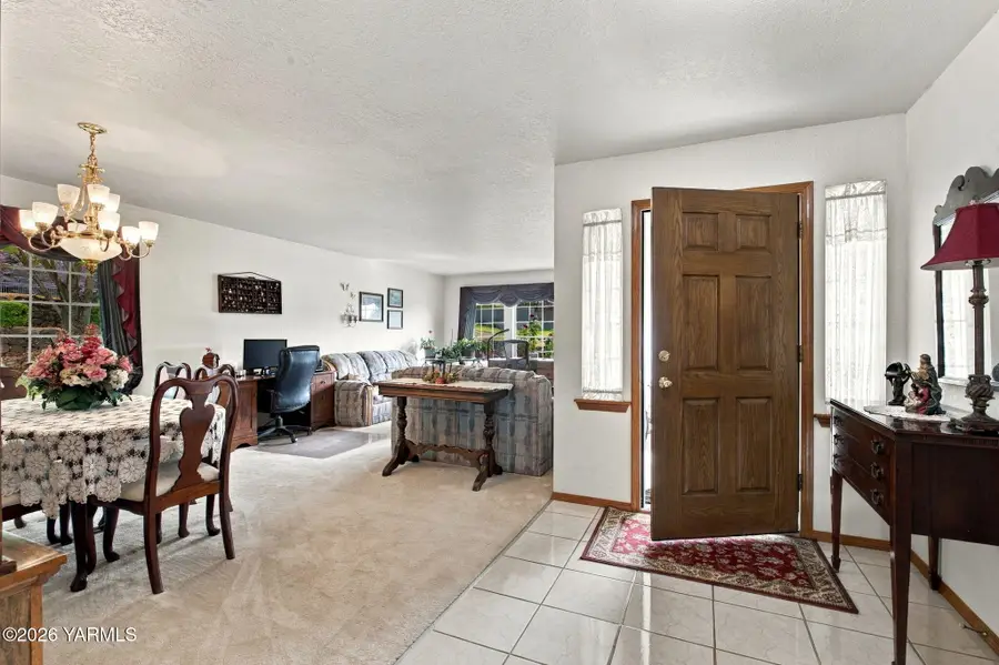 6620 Appleview, Yakima, WA 98908 - #3