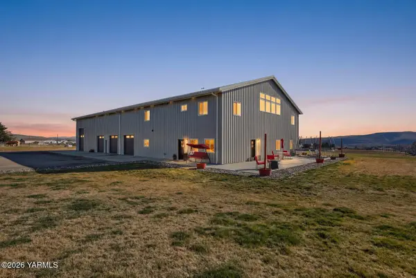 190 Gopher, Selah, WA 98942