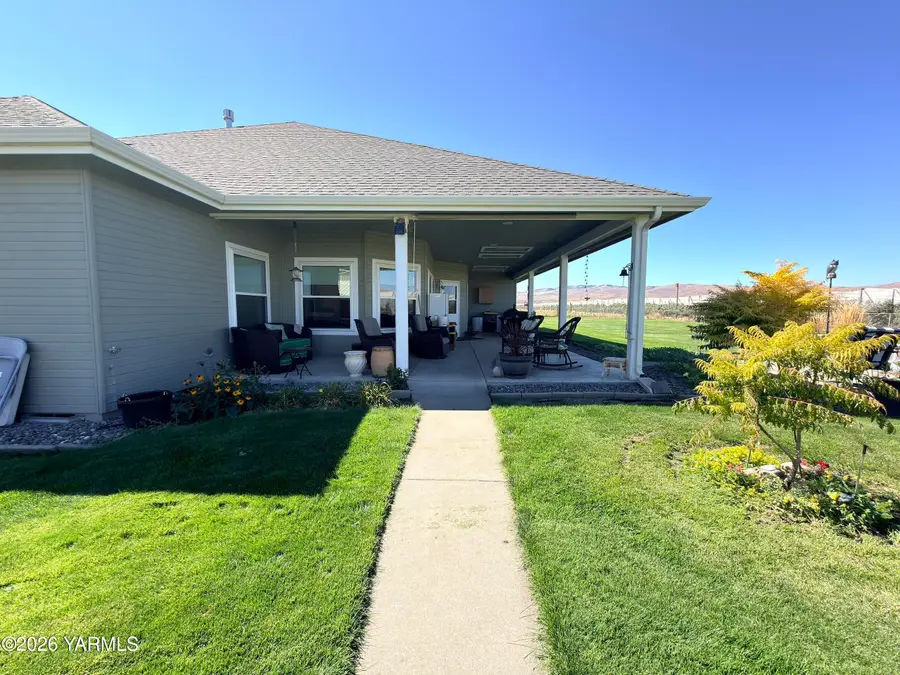 1799 N Cottonwood, Yakima, WA 98908 - #2