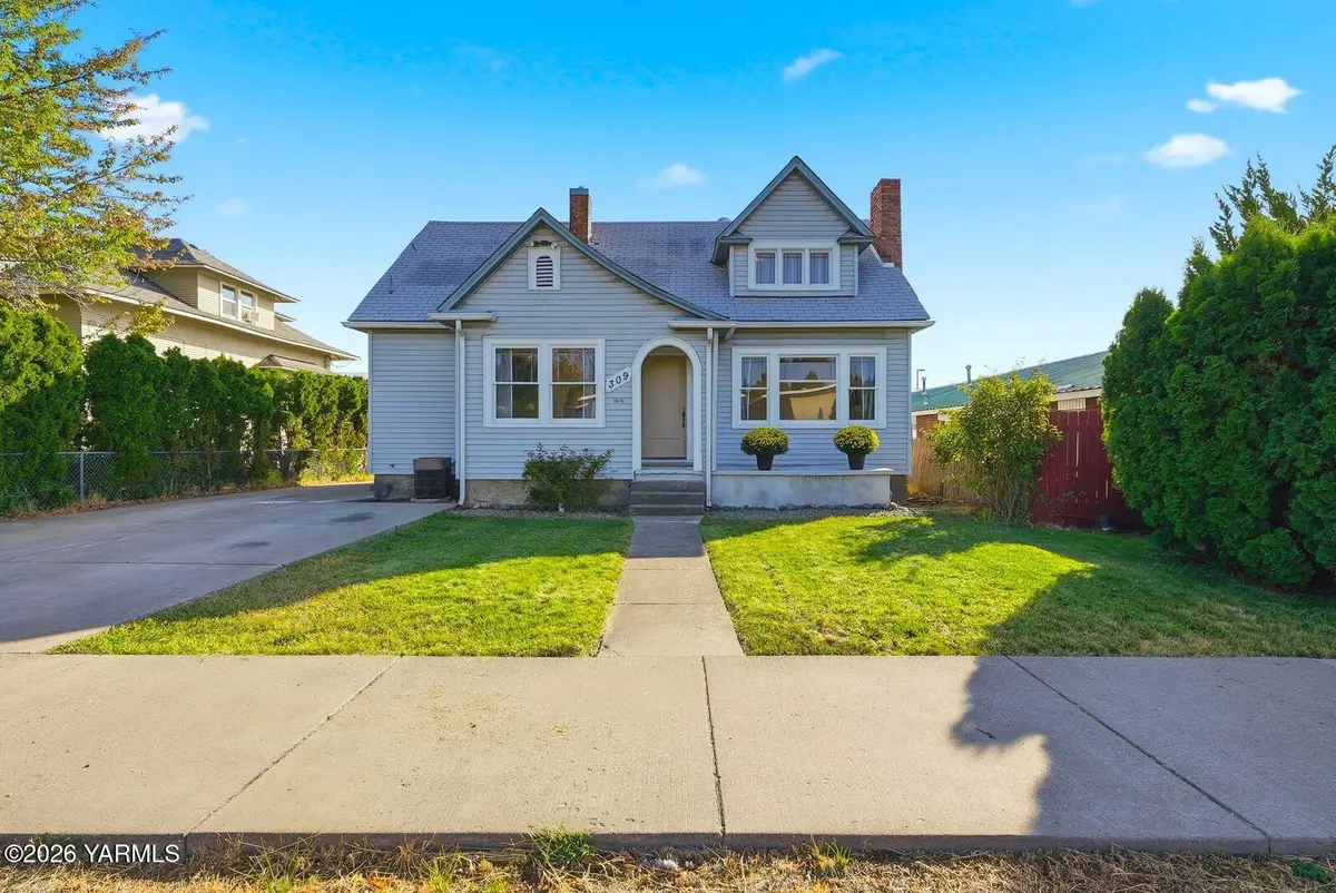 309 S 8th, Yakima, WA 98902 - #1