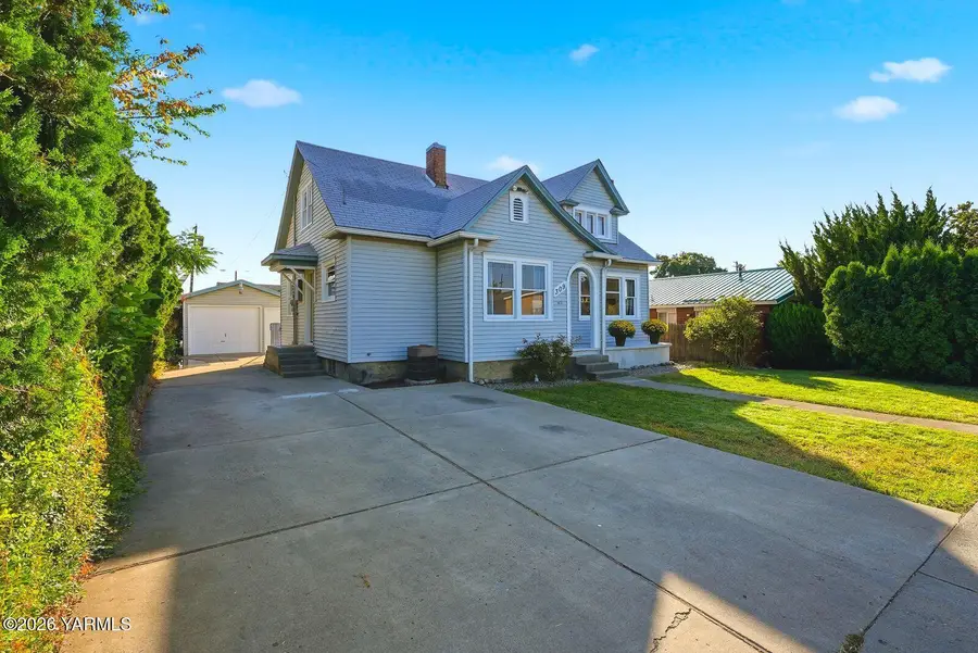 309 S 8th, Yakima, WA 98902 - #2