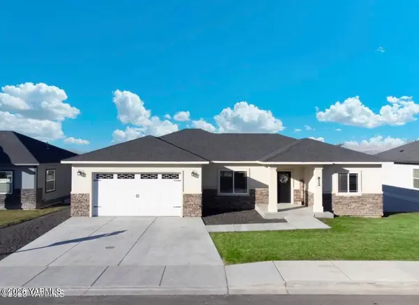 812 Lander, Sunnyside, WA 98944
