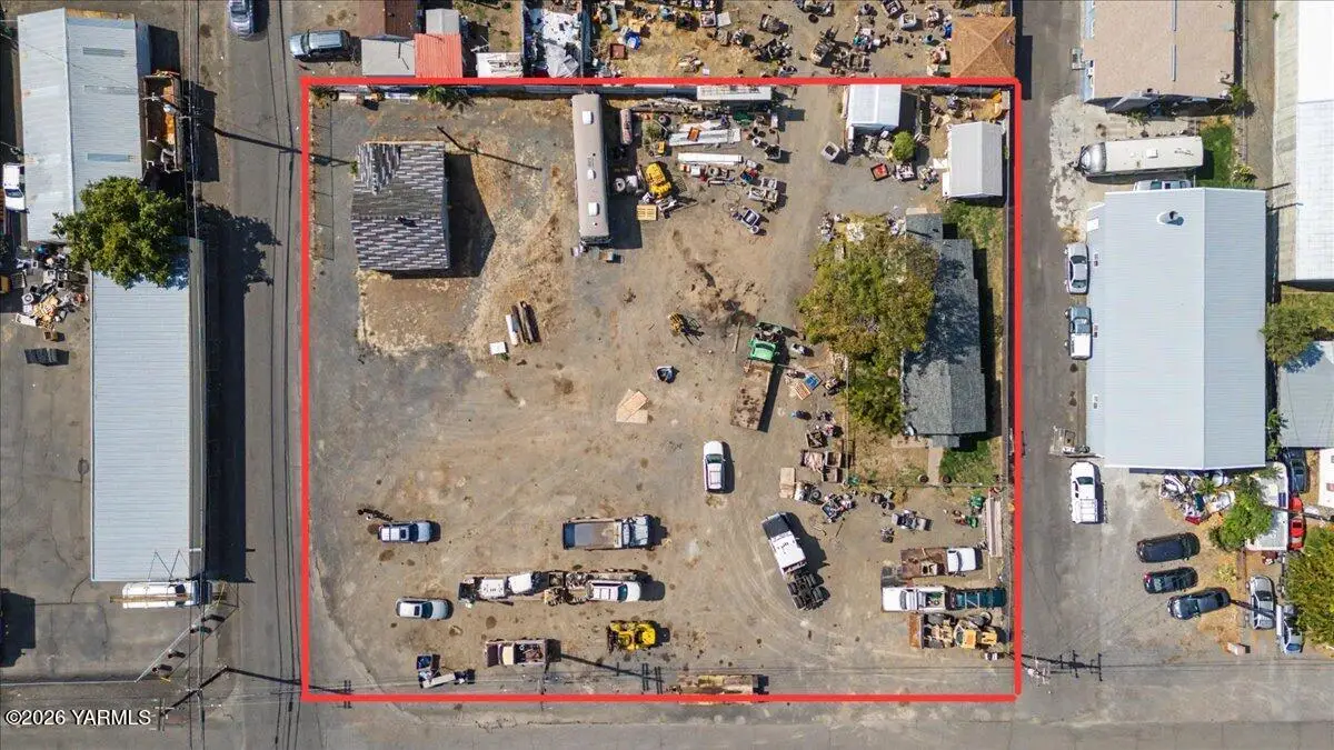 602 N 18th, Yakima, WA 98902 - #1