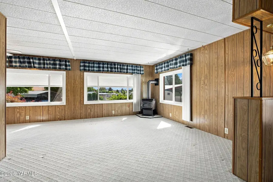 8301 W Tieton, Yakima, WA 98908 - #2