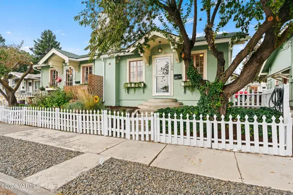 124 N 18th, Yakima, WA 98902